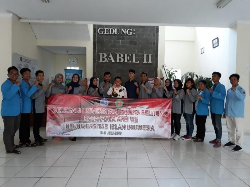 KPS FH UBB SIAP BERLAGA DI NATIONAL MOOT COURT COMPETITION UII